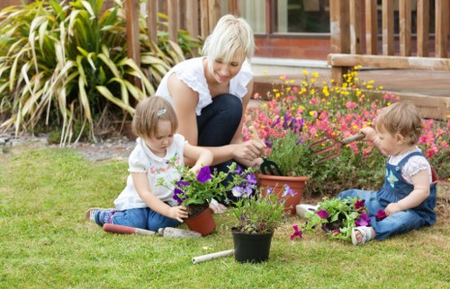 Choosing the right landscaping company in Shoreditch